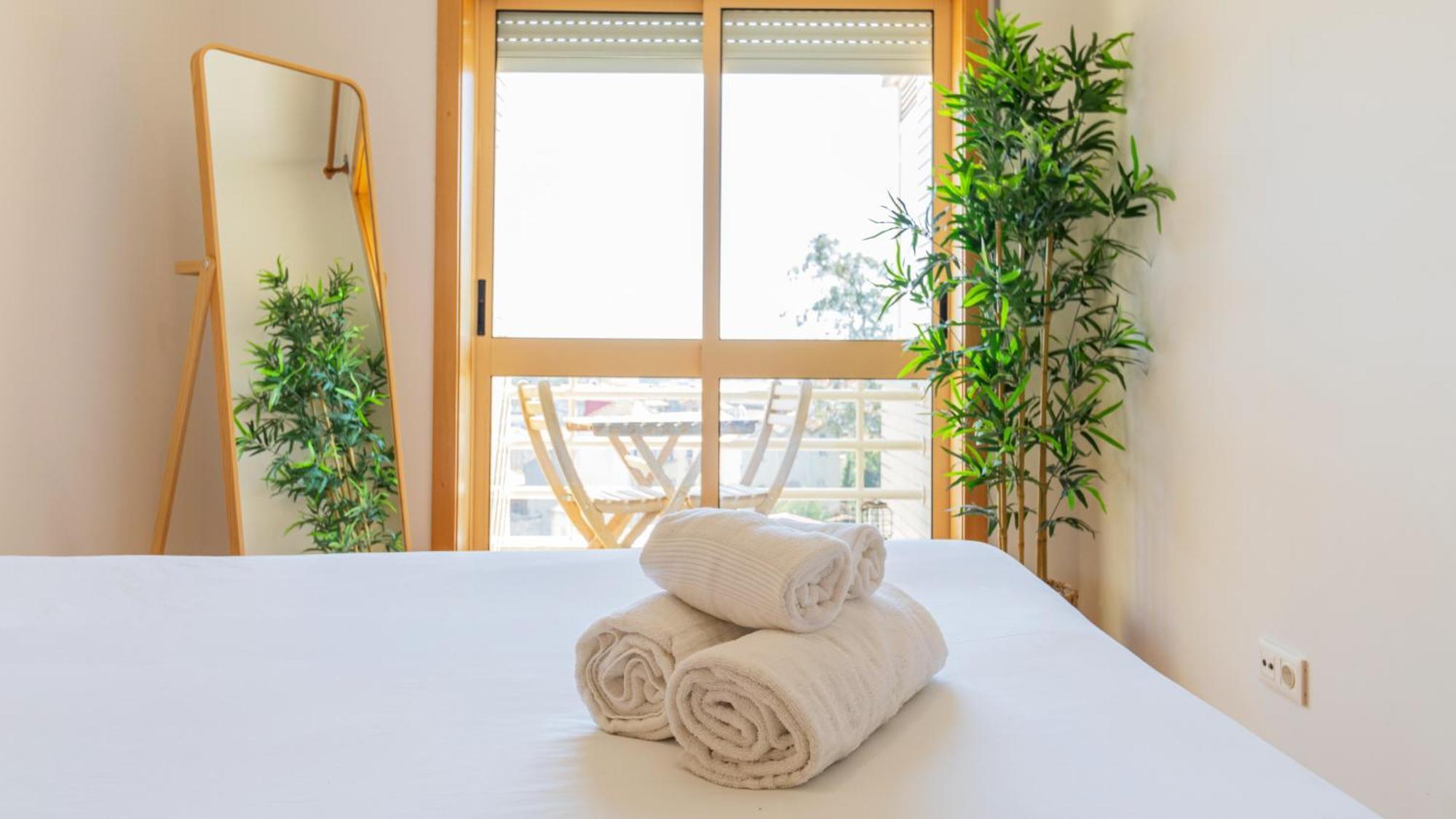 Cozy Downtown Apartment By Unique Hosts Porto Ngoại thất bức ảnh